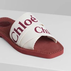 CHLOE burgundy woody flat mule that is sold out everywhere! Like new